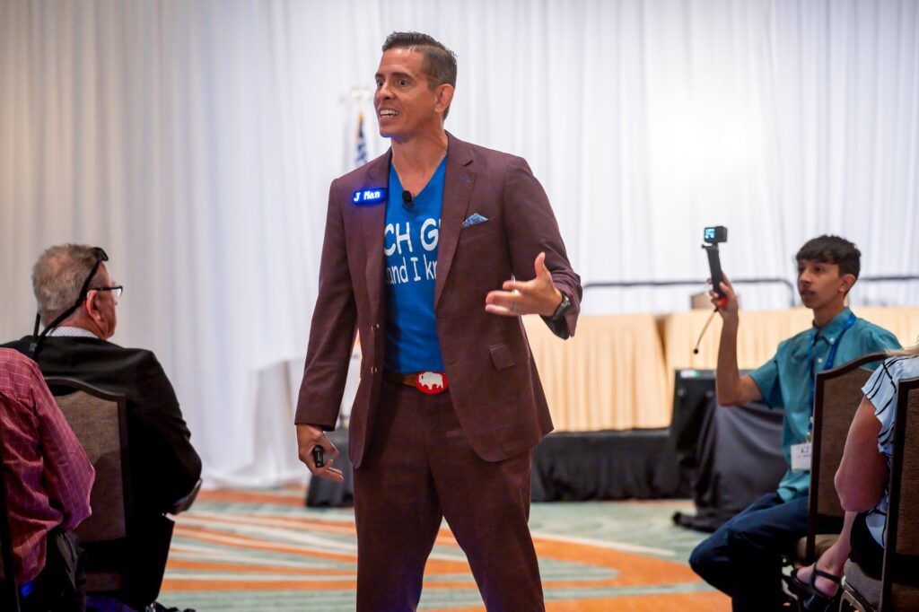 Real estate AI keynote speaker JMan Maneiro presenting at the Florida Realtors Convention